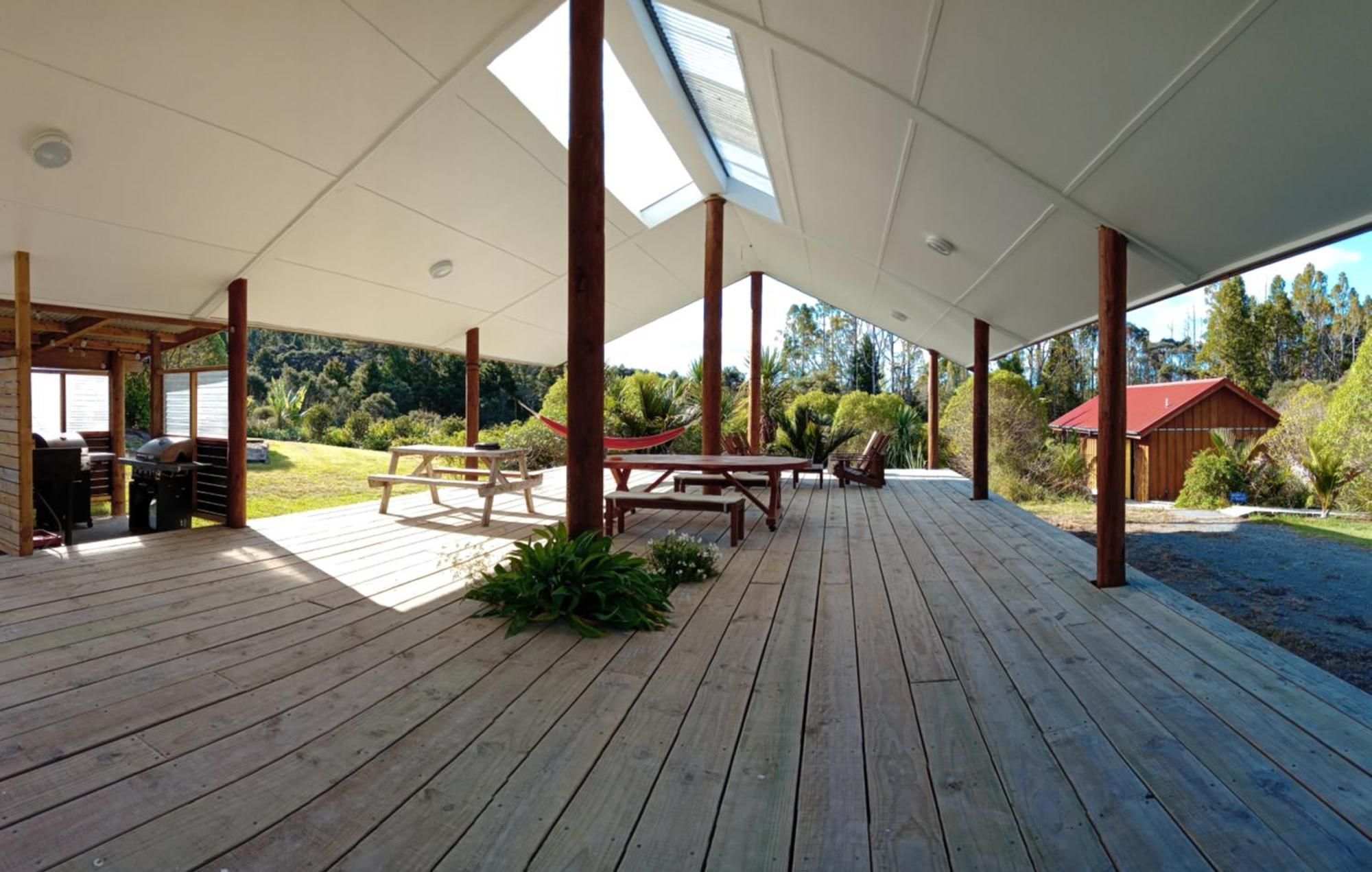 The Hideout Guest House Mangawhai Exterior foto